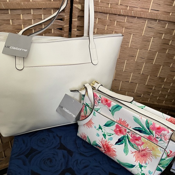 SOLD SOLD - Picture 3 of 4